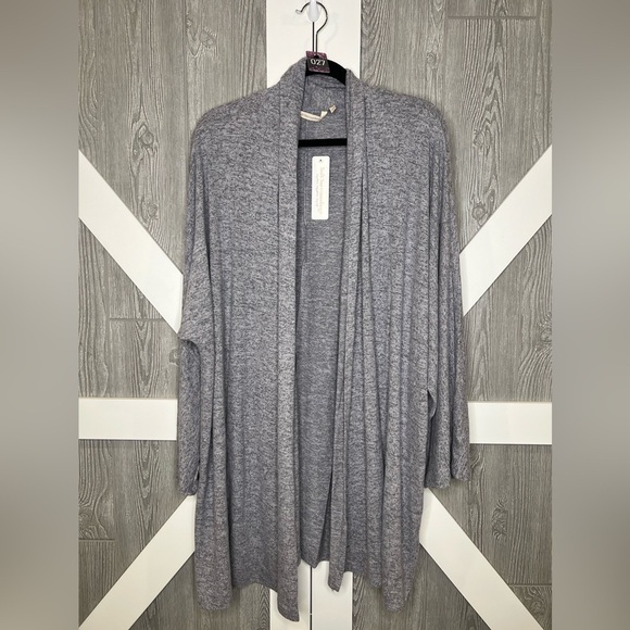 027. NWT Soft Surroundings ultimate softness
WOMEN CAITRIONA KNIT TOPPER O/S - Picture 1 of 7